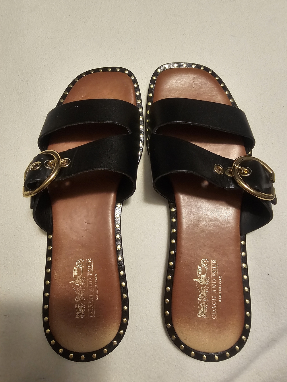 COACH AND FOUR Black Slide Womens Sandals with Gold Accents. SIZE 8.5 - Picture 4 of 14